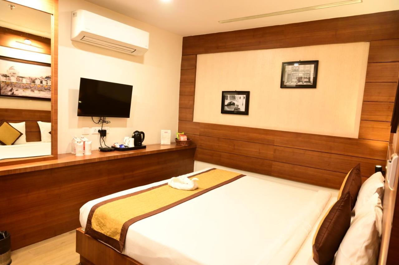 Hotel Silkhouse Premier Danapur Екстер'єр фото